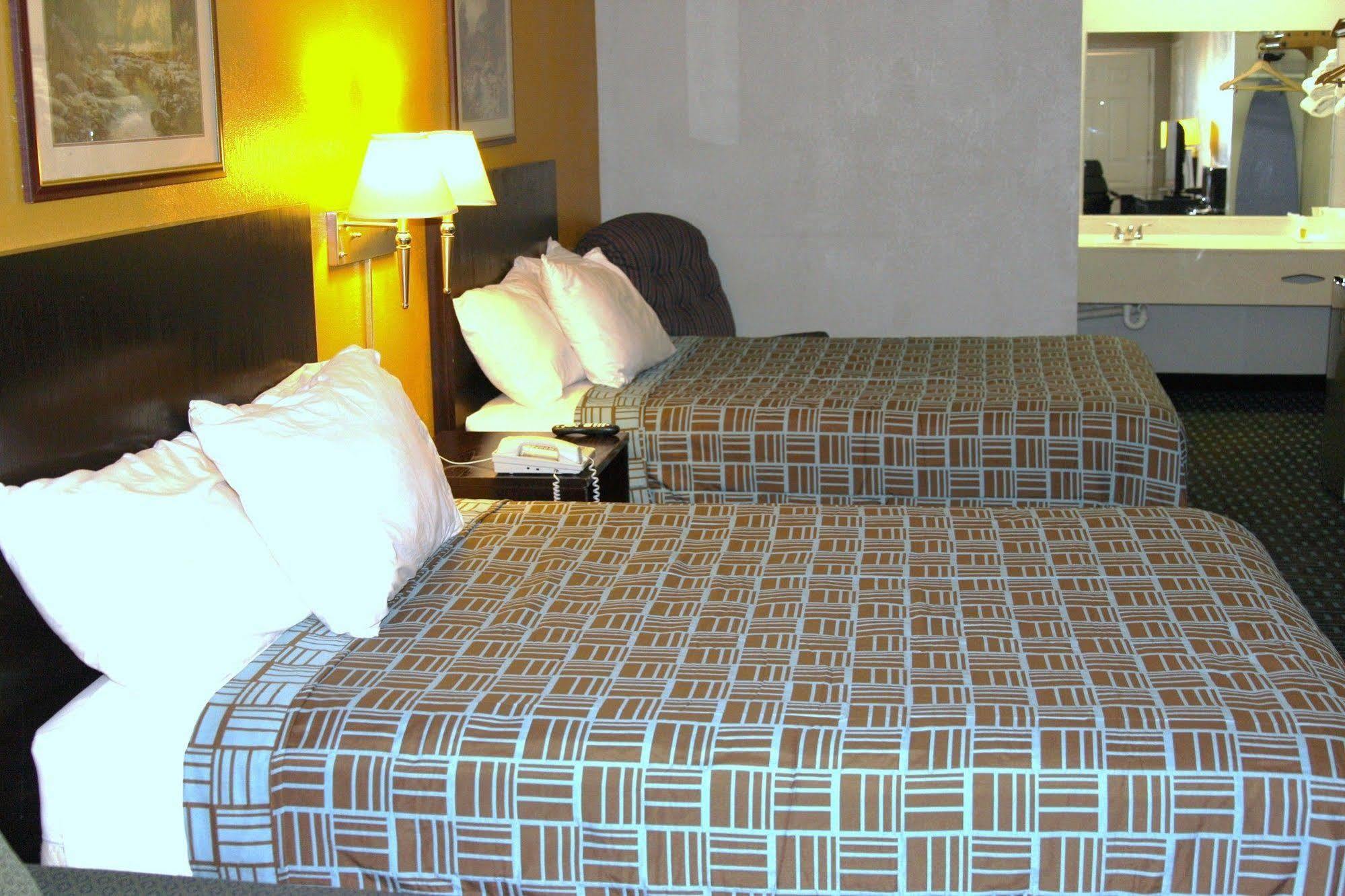 Classic Inn Early Ngoại thất bức ảnh